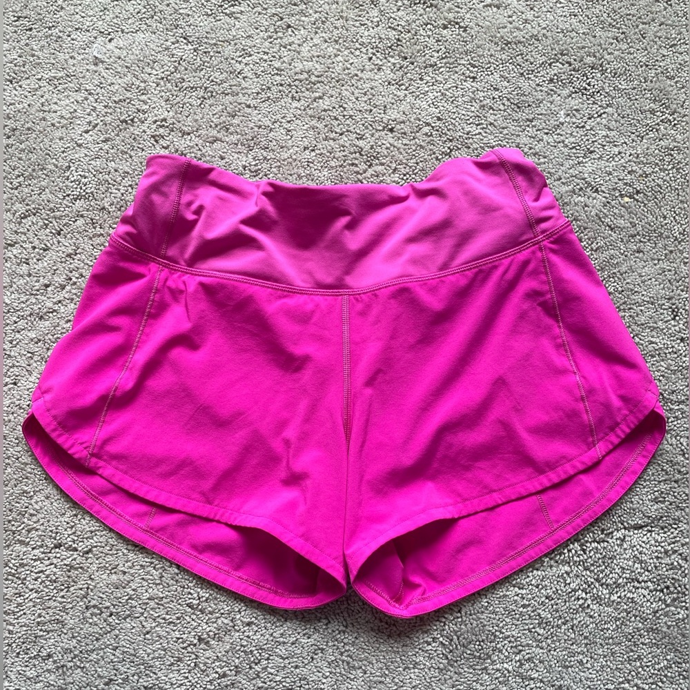 Lululemon pink high waisted hottie hot shorts